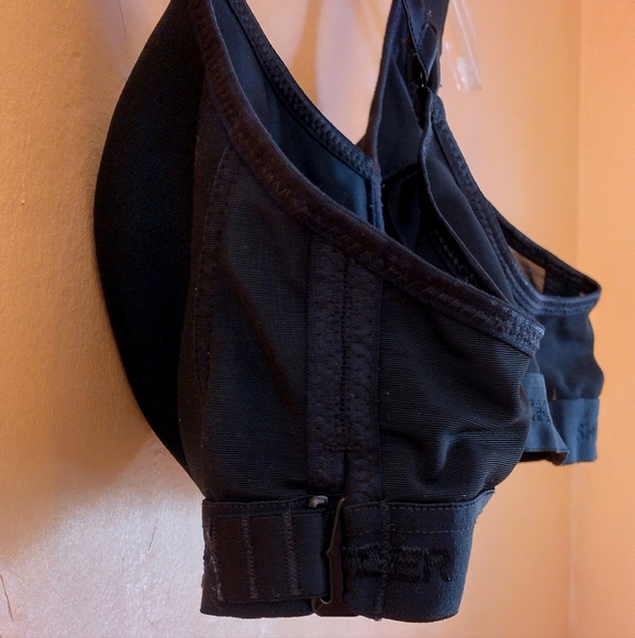 Shock Absorber Firm Support Athletic Racerback Pullover Exercise Bra Sz 36C - Picture 6 of 13